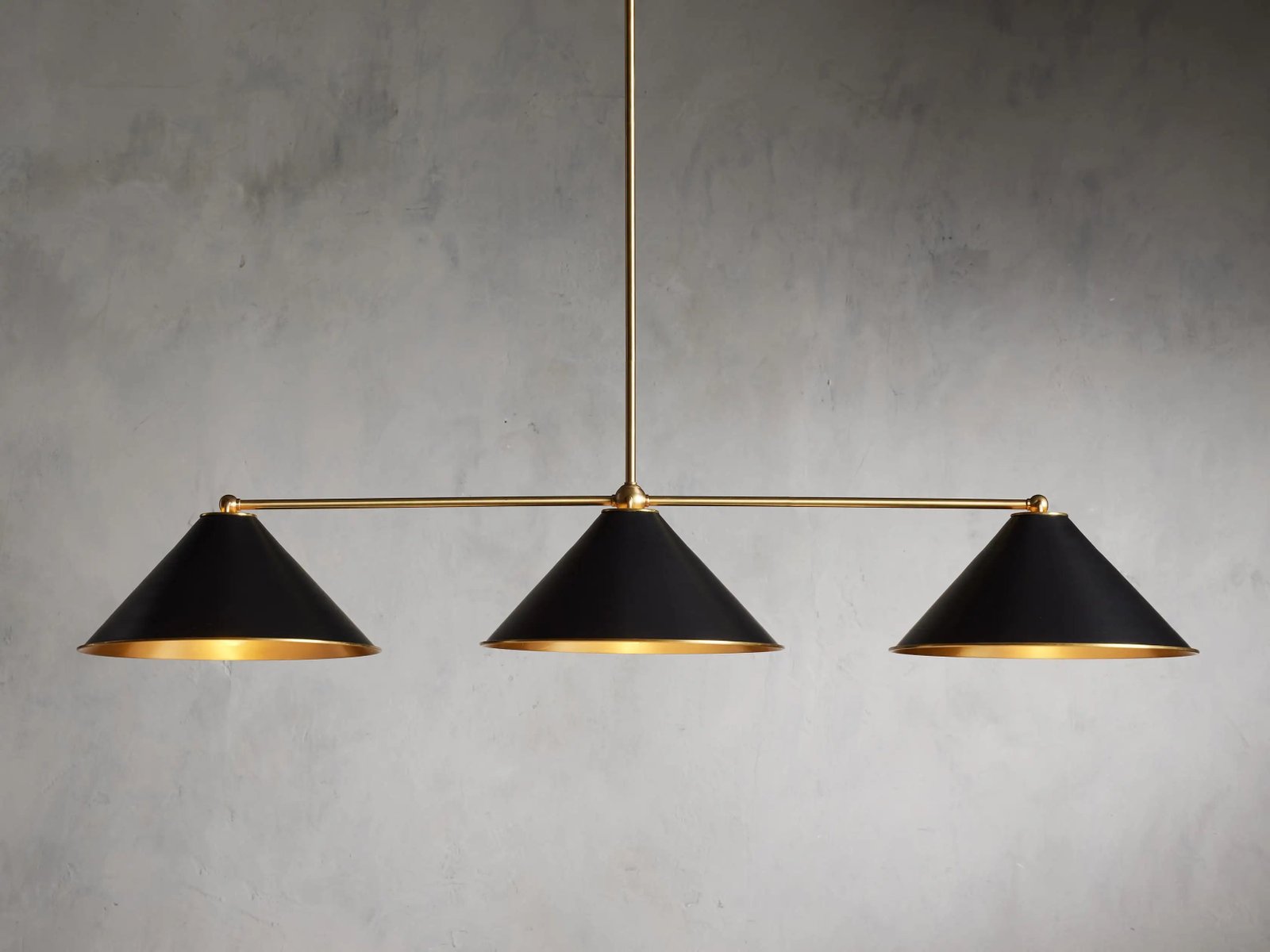 Arno Linear Chandelier